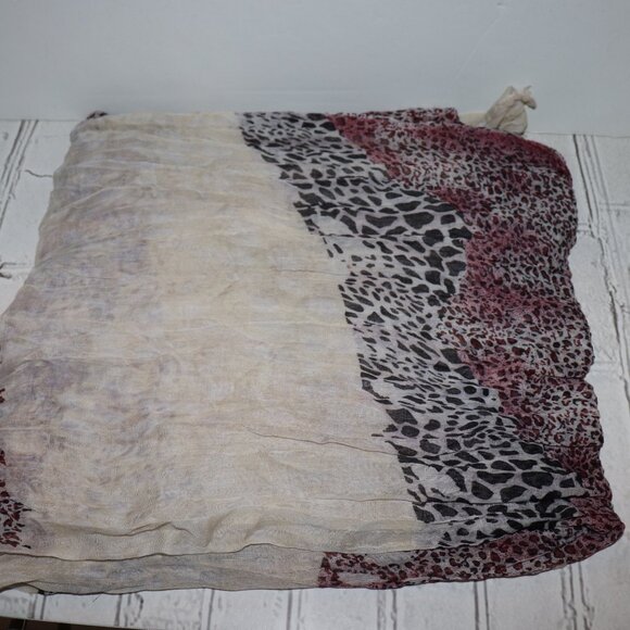 🐾 Pink Animal Print & Cream Scarf – 42" × 63" Statement Size · Soft Drape · - Picture 3 of 4